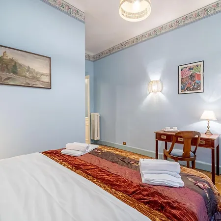 Old Fashion With Balcony Apartment